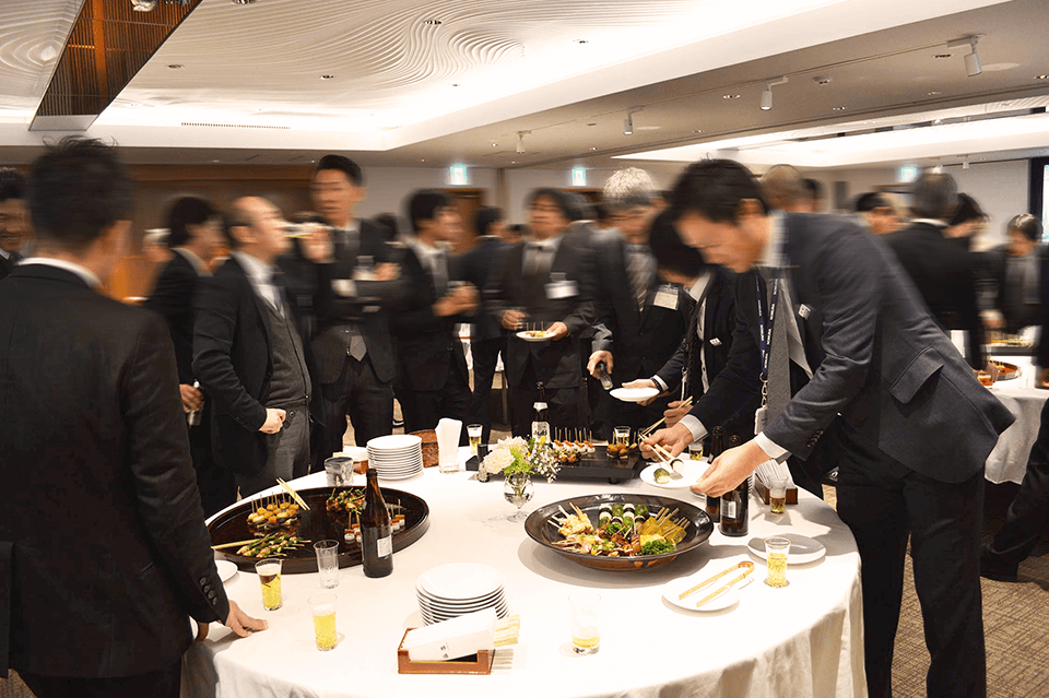 立食パーティー・交流会の活用事例写真